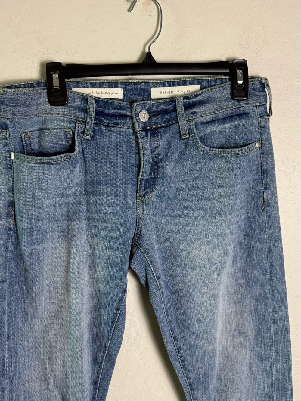 Pilcro & The Letterpress Hyphen Mid-Rise Bandana Tassel Boyfriend Jean 27 - Picture 14 of 16